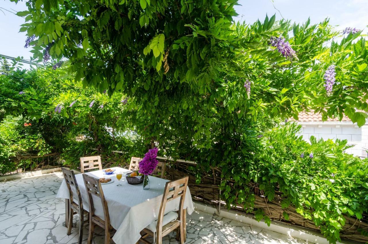 Wisteria Apartment Dubrovnik Bagian luar foto