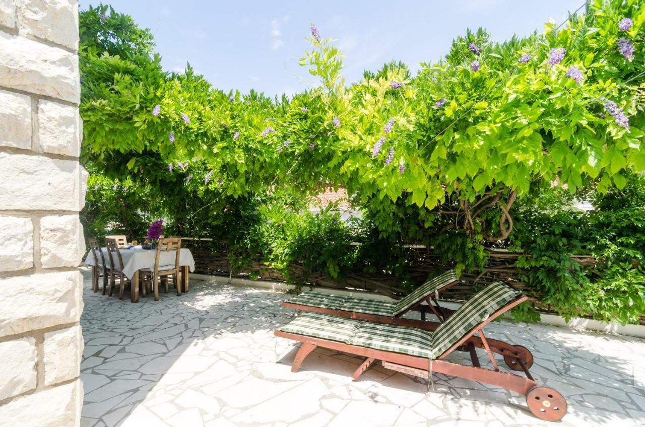 Wisteria Apartment Dubrovnik Bagian luar foto