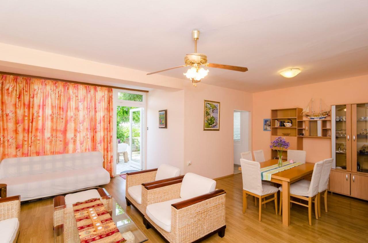 Wisteria Apartment Dubrovnik Bagian luar foto