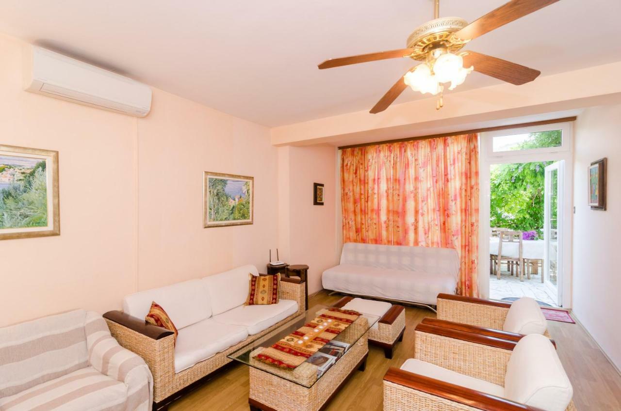 Wisteria Apartment Dubrovnik Bagian luar foto