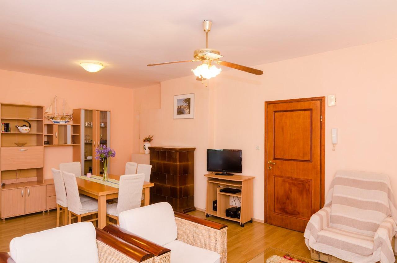 Wisteria Apartment Dubrovnik Bagian luar foto
