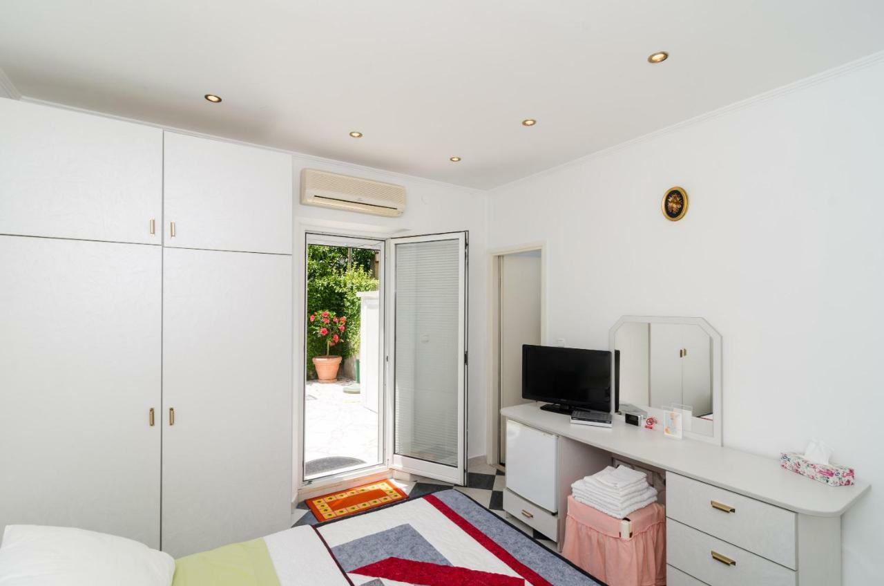 Wisteria Apartment Dubrovnik Bagian luar foto