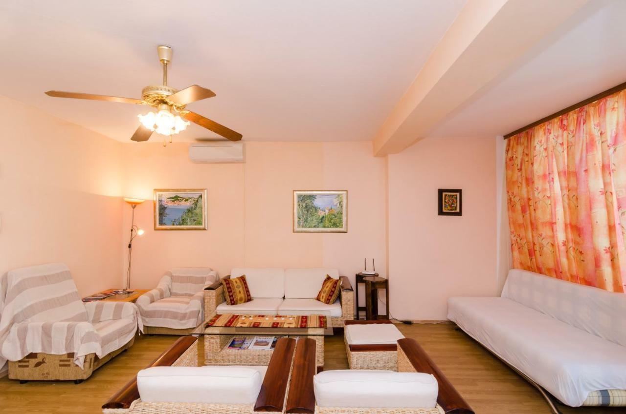 Wisteria Apartment Dubrovnik Bagian luar foto
